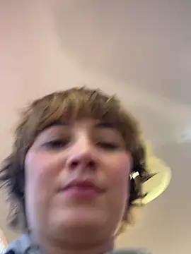 Maggie Geller online show from March 3, 2026, 10:28 pm