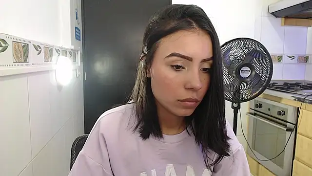 julieta fn online show from April 6, 2026, 3:35 pm