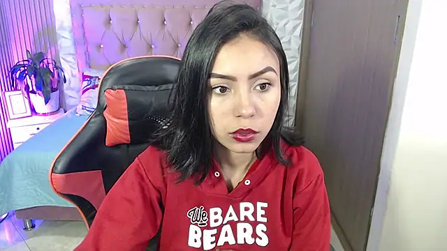 Snapshot of julieta_fn chatting on January 16, 2026, 1:59 pm julieta fn online show from January 16, 2026, 1:59 pm