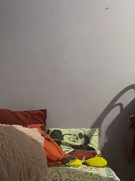 julieta fn online show from April 20, 2026, 2:25 am