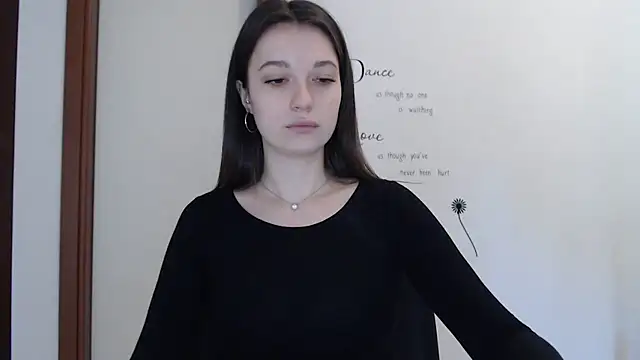 Snapshot of Eva_Eldis chatting on October 6, 2025, 1:23 pm Eva Eldis online show from October 6, 2025, 1:23 pm