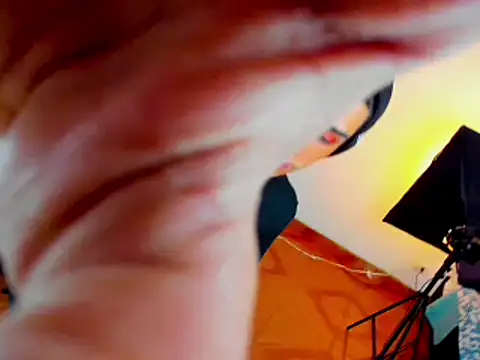 Snapshot of steve__gray chatting on March 11, 2025, 7:03 pm steve gray online show from March 11, 2025, 7:03 pm