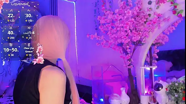 Irina milkmaid online show from November 5, 2025, 9:07 pm