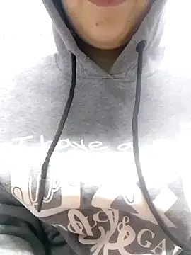 Snapshot of kabina chatting on March 17, 2025, 8:19 pm kabina online show from March 17, 2025, 8:19 pm