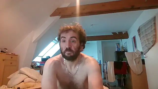 Mastersanges online show from April 19, 2026, 6:32 pm