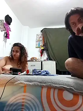 Snapshot of jeans_and_emma chatting on November 27, 2025, 12:44 am jeans and emma online show from November 27, 2025, 12:44 am