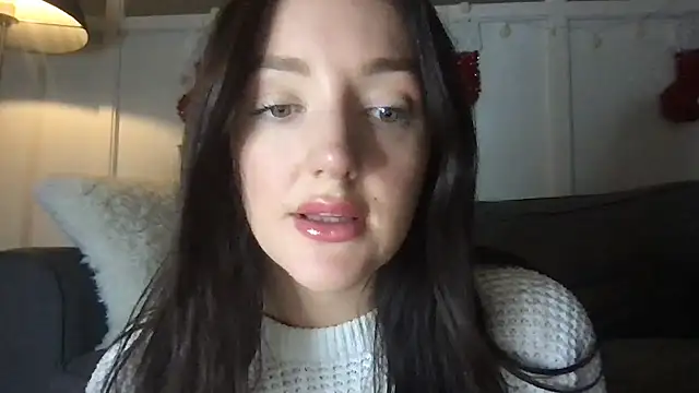 laceyjames24 online show from November 19, 2025, 11:43 am