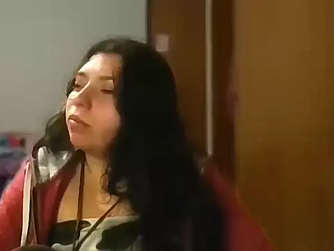 isabellapurple online show from February 25, 2026, 3:40 am