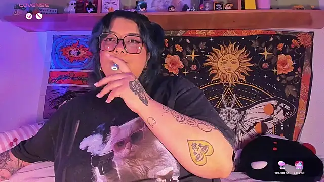 Banana squirt online show from February 5, 2026, 9:32 pm