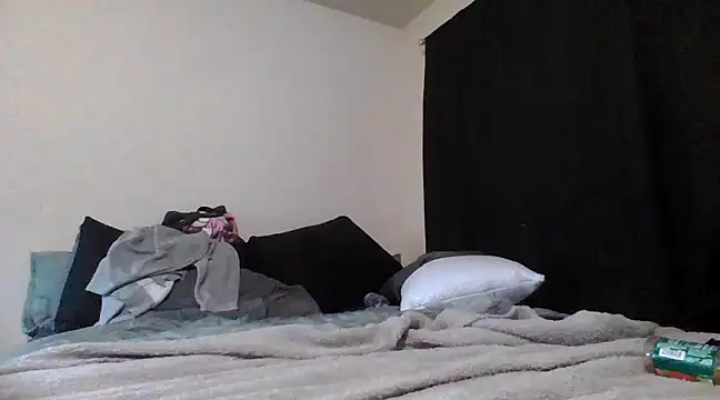 Snapshot of tastylolaaa chatting on March 22, 2025, 5:39 am tastylolaaa online show from March 22, 2025, 5:39 am