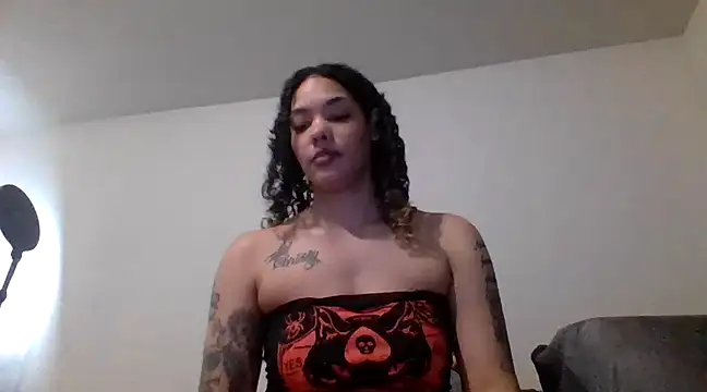 Snapshot of tastylolaaa chatting on March 22, 2025, 12:39 am tastylolaaa online show from March 22, 2025, 12:39 am