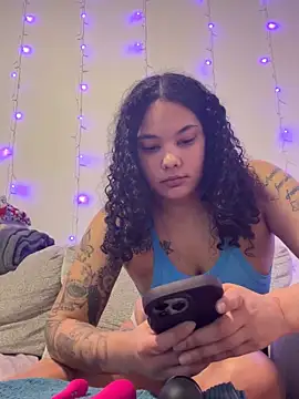 Snapshot of tastylolaaa chatting on March 9, 2026, 2:26 am tastylolaaa online show from March 9, 2026, 2:26 am