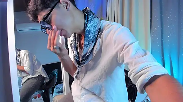 Snapshot of NovaaWheler chatting on September 11, 2025, 3:45 pm NovaaWheler online show from September 11, 2025, 3:45 pm