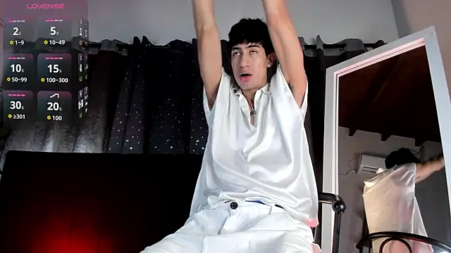 NovaaWheler online show from February 18, 2026, 11:39 am