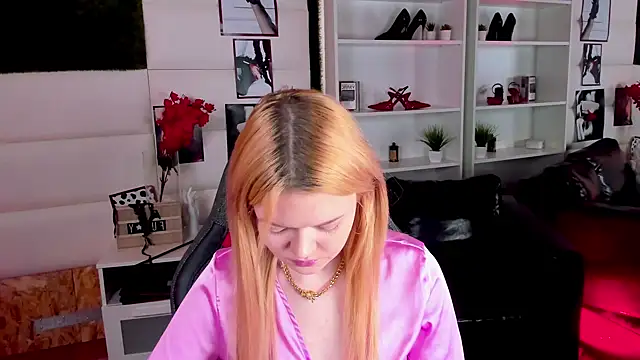 AdeleCartier online show from February 26, 2025, 5:46 am