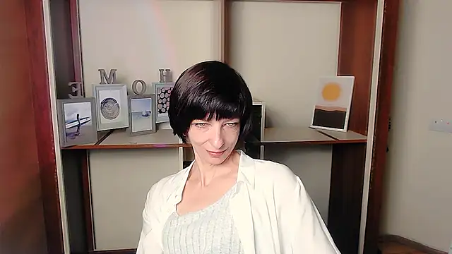 Snapshot of _AngeliaFlow_ chatting on September 26, 2025, 6:20 am AngeliaFlow online show from September 26, 2025, 6:20 am