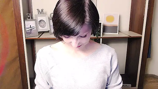  AngeliaFlow  online show from April 10, 2026, 9:16 am