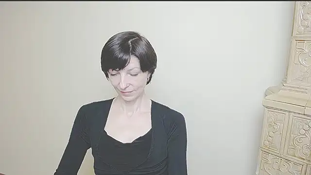 Snapshot of _AngeliaFlow_ chatting on March 13, 2025, 10:26 am AngeliaFlow online show from March 13, 2025, 10:26 am