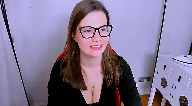 CarolineFlirt online show from March 7, 2025, 9:17 pm