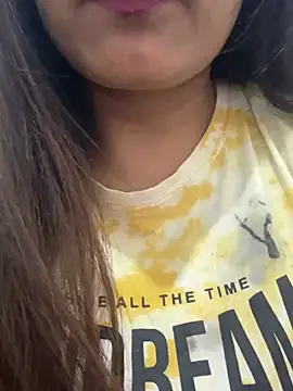 Deepcha1991 online show from February 20, 2025, 8:36 pm