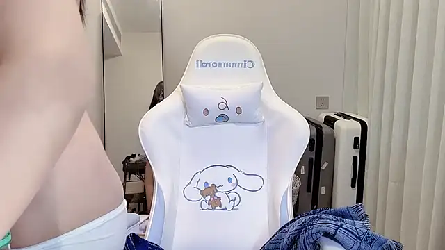 Snapshot of baxi1100 chatting on September 19, 2025, 1:59 pm baxi1100 online show from September 19, 2025, 1:59 pm