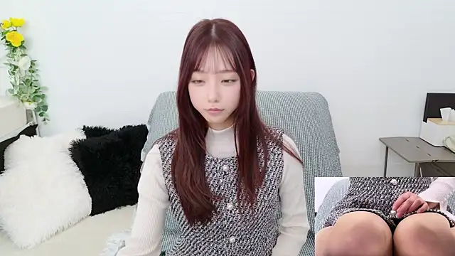 Snapshot of -ai-tan- chatting on March 7, 2025, 3:29 am -ai-tan- online show from March 7, 2025, 3:29 am