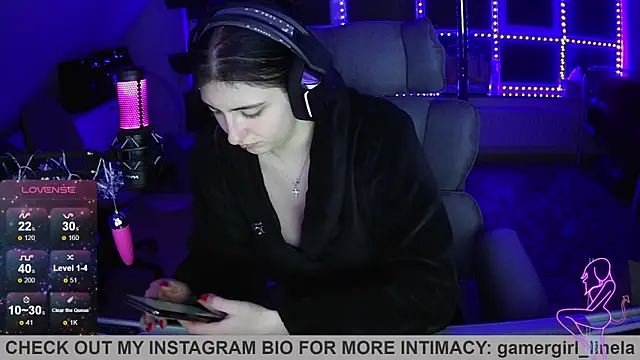 Gamergirl-Linela online show from December 5, 2025, 8:06 pm