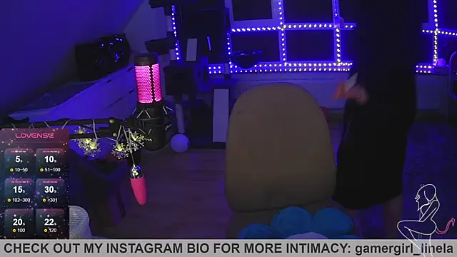 Gamergirl-Linela online show from November 17, 2025, 2:26 am