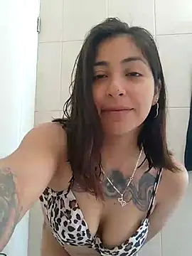 MaiPandora online show from October 20, 2025, 3:56 pm