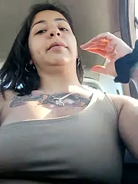 MaiPandora online show from October 6, 2025, 8:09 pm