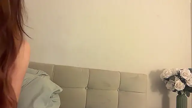 Snapshot of skyejde chatting on November 10, 2025, 7:08 pm skyejde online show from November 10, 2025, 7:08 pm