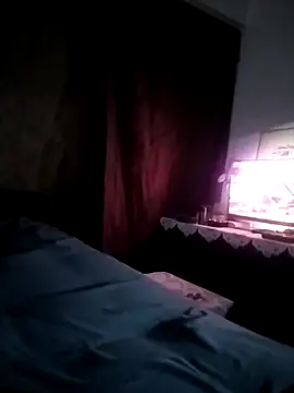 Snapshot of ChrisBWDbek chatting on October 9, 2025, 12:33 am ChrisBWDbek online show from October 9, 2025, 12:33 am