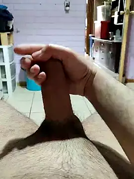 Snapshot of RedEpicl chatting on November 20, 2025, 10:42 pm RedEpicl online show from November 20, 2025, 10:42 pm