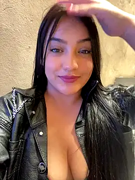 Sahanaprincessll online show from November 27, 2025, 4:18 pm