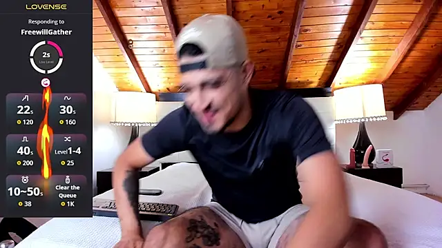 Snapshot of Sebastian_Berne chatting on November 22, 2025, 7:35 pm Sebastian Berne online show from November 22, 2025, 7:35 pm