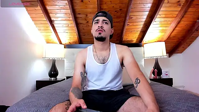 Snapshot of Sebastian_Berne chatting on November 16, 2025, 6:56 pm Sebastian Berne online show from November 16, 2025, 6:56 pm