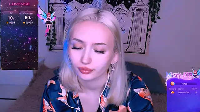 Snapshot of beauty_blonde chatting on February 16, 2025, 10:22 pm beauty blonde online show from February 16, 2025, 10:22 pm