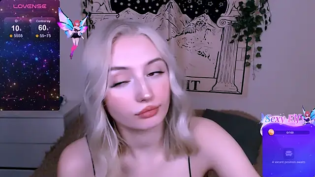 Snapshot of beauty_blonde chatting on February 12, 2025, 10:26 pm beauty blonde online show from February 12, 2025, 10:26 pm