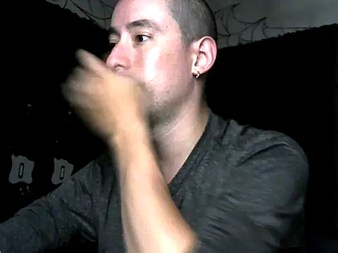 Snapshot of vampireathome chatting on November 18, 2025, 4:05 am vampireathome online show from November 18, 2025, 4:05 am