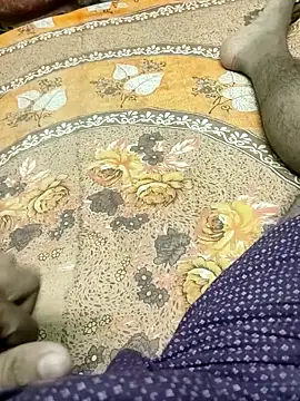 Snapshot of Yashkumar_0697 chatting on October 19, 2025, 7:38 pm Yashkumar 0697 online show from October 19, 2025, 7:38 pm