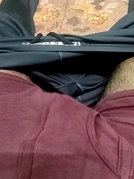 Snapshot of Yashkumar_0697 chatting on March 12, 2025, 7:47 pm Yashkumar 0697 online show from March 12, 2025, 7:47 pm