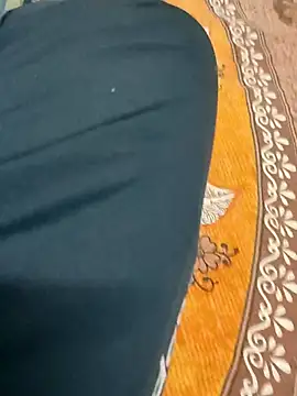 Snapshot of Yashkumar_0697 chatting on February 24, 2025, 9:09 pm Yashkumar 0697 online show from February 24, 2025, 9:09 pm