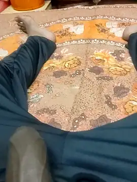 Snapshot of Yashkumar_0697 chatting on February 22, 2025, 10:09 pm Yashkumar 0697 online show from February 22, 2025, 10:09 pm