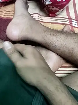 Yashkumar 0697 online show from February 5, 2026, 8:04 pm