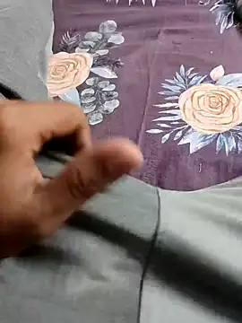 Snapshot of Yashkumar_0697 chatting on February 20, 2025, 10:37 am Yashkumar 0697 online show from February 20, 2025, 10:37 am