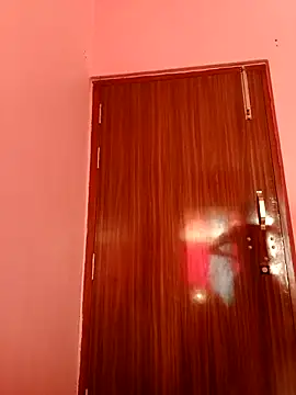 Snapshot of shnaz_1 chatting on November 16, 2025, 8:52 am shnaz 1 online show from November 16, 2025, 8:52 am