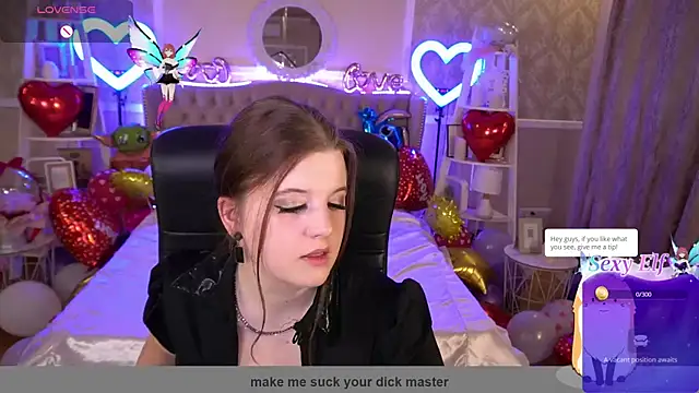 Snapshot of KristiMoons chatting on February 20, 2025, 7:41 pm KristiMoons online show from February 20, 2025, 7:41 pm