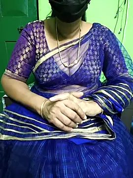 Snapshot of niiveditha chatting on March 15, 2025, 11:17 pm niiveditha online show from March 15, 2025, 11:17 pm