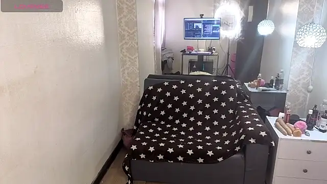 Snapshot of lizha_milf chatting on November 23, 2025, 7:57 pm lizha milf online show from November 23, 2025, 7:57 pm