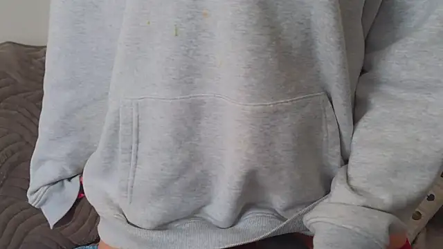 DemiDee online show from March 13, 2026, 8:30 am